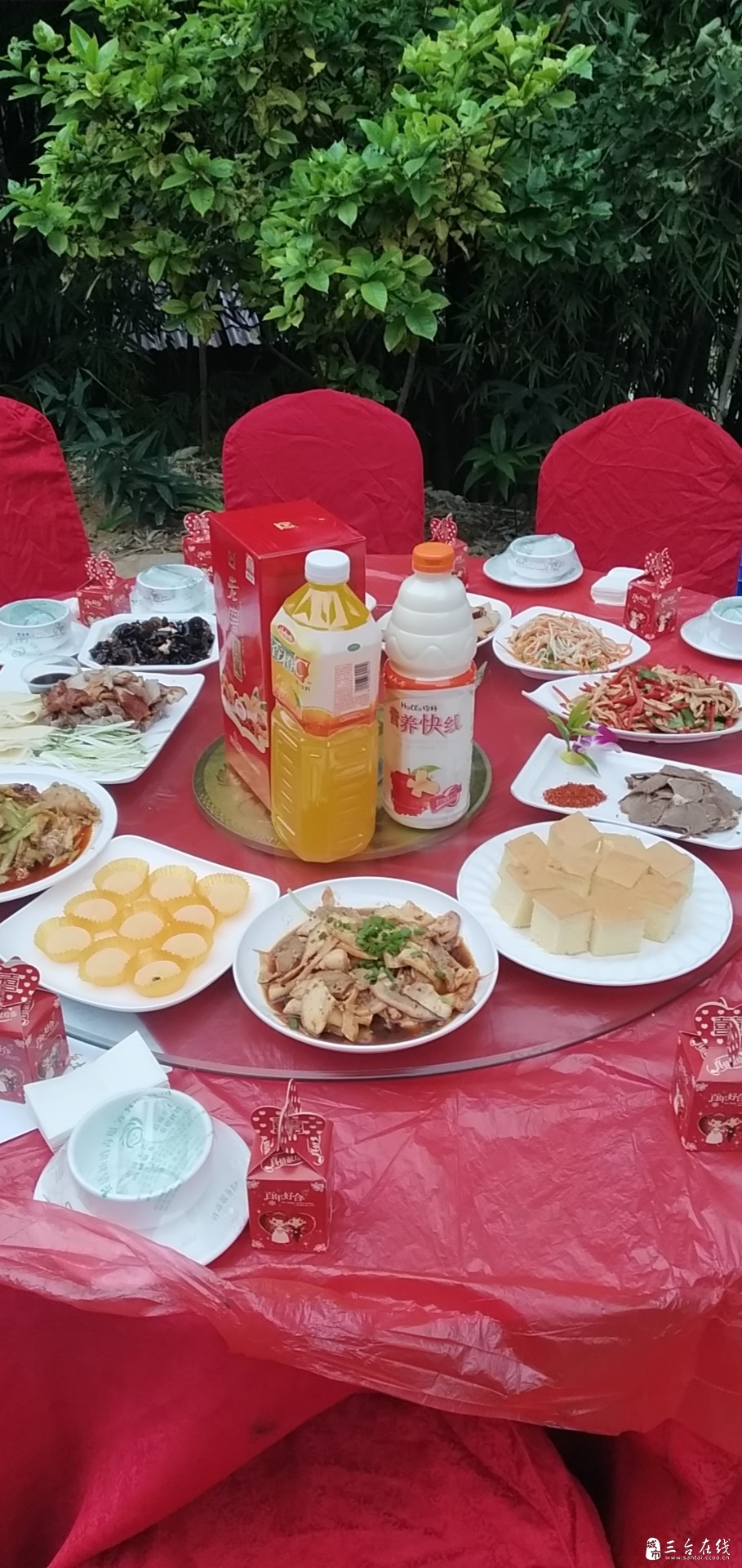 下新婚宴现场.jpg